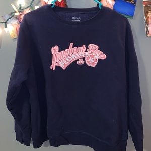 crew neck